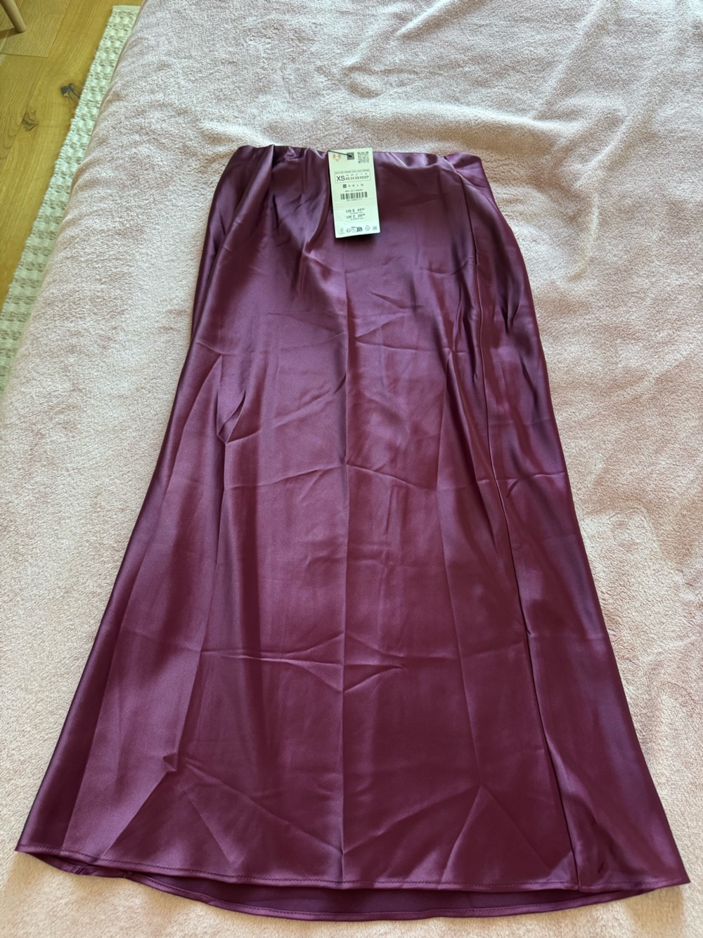NWT Zara Satin Skirt in Deep Plum